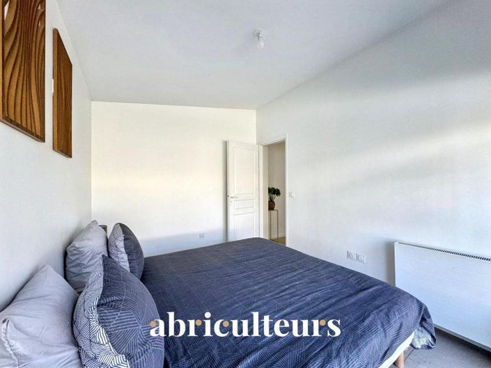 Image No.13-3 Bed House for sale