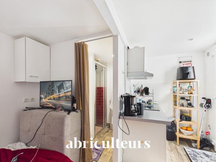 Image No.19-6 Bed House for sale