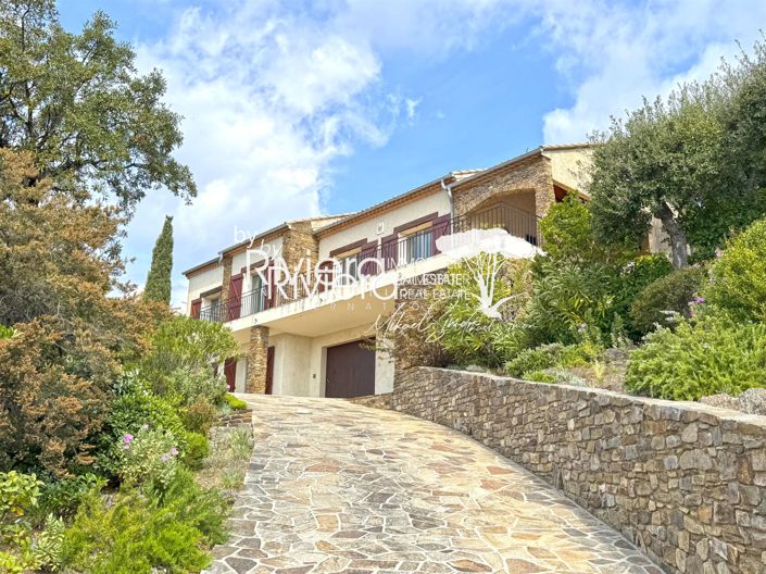 Image No.16-6 Bed House for sale