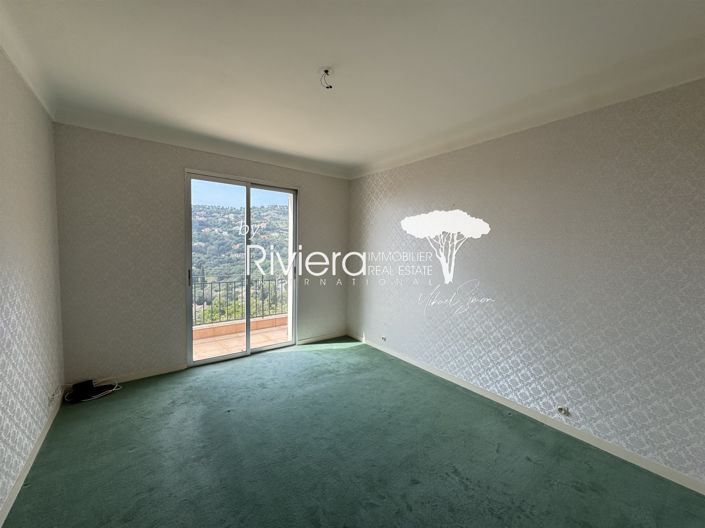 Image No.22-6 Bed House for sale