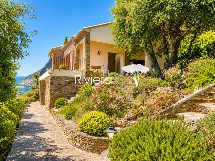 Image No.3-6 Bed House for sale