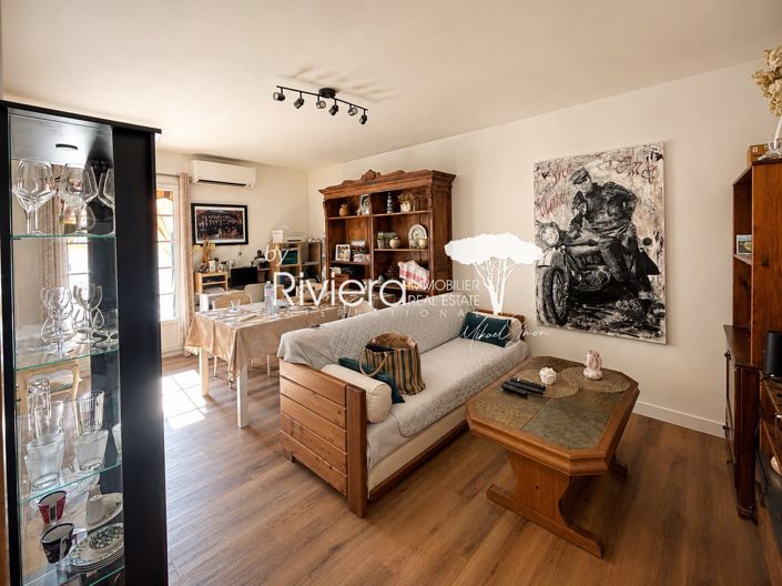 Image No.2-Appartement de 1 chambre à vendre à La Croix-Valmer
