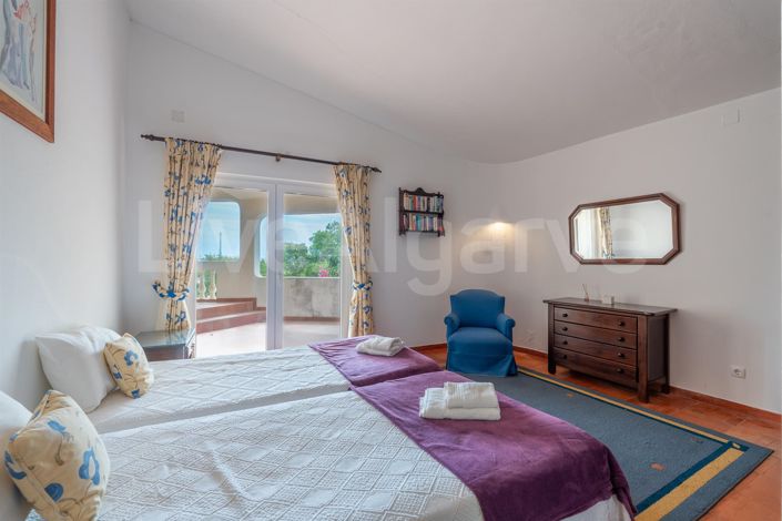 Image No.13-5 Bed House for sale