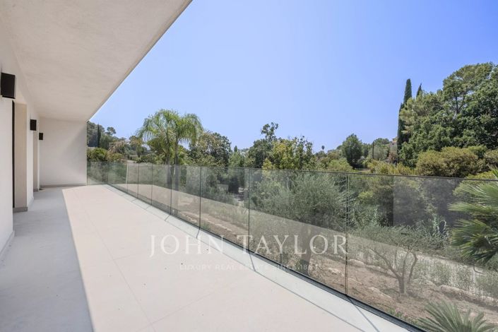 Image No.19-4 Bed House for sale