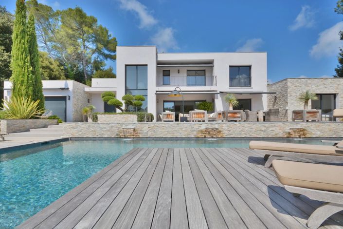 Image No.8-4 Bed House for sale