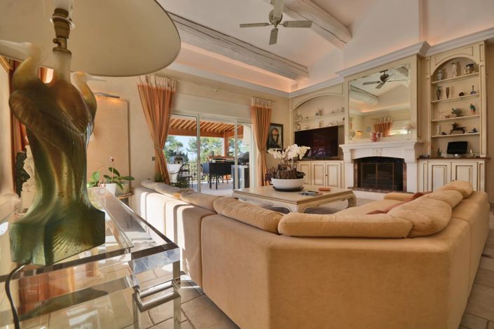 Image No.17-9 Bed House for sale