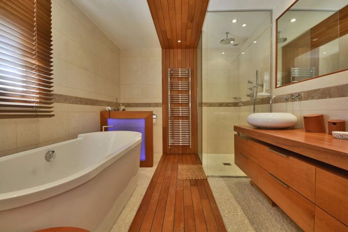 Image No.25-9 Bed House for sale