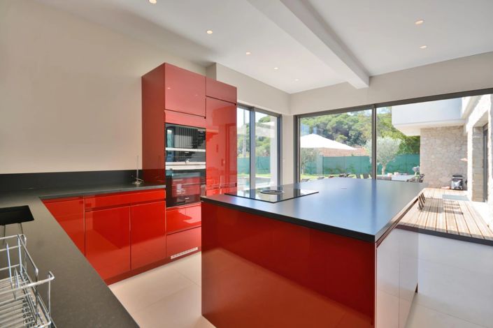 Image No.17-5 Bed House for sale