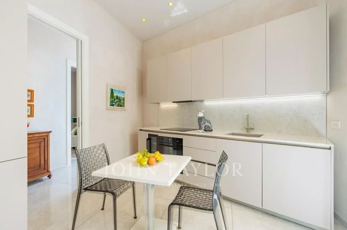 Image No.11-3 Bed Apartment for sale