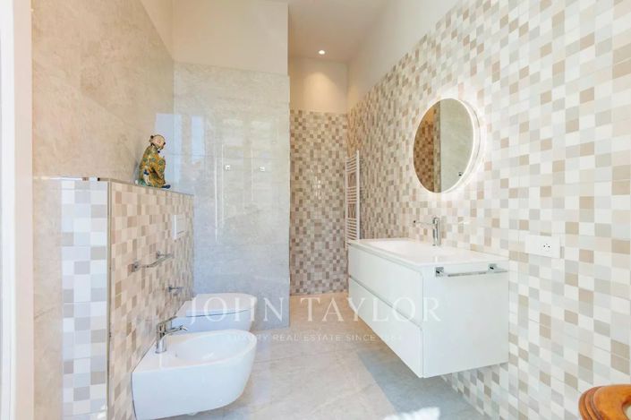 Image No.19-3 Bed Apartment for sale
