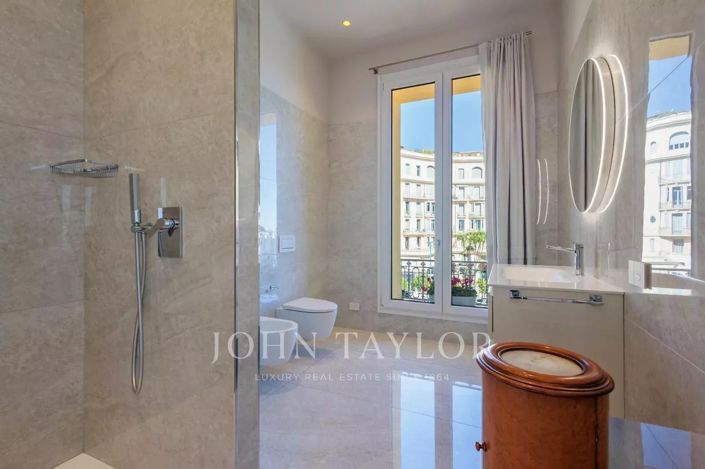 Image No.22-3 Bed Apartment for sale