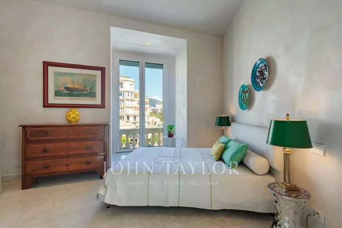 Image No.26-3 Bed Apartment for sale