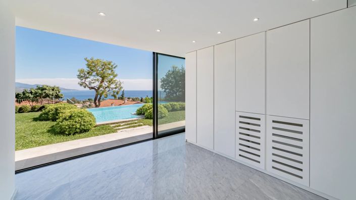 Image No.15-4 Bed House for sale
