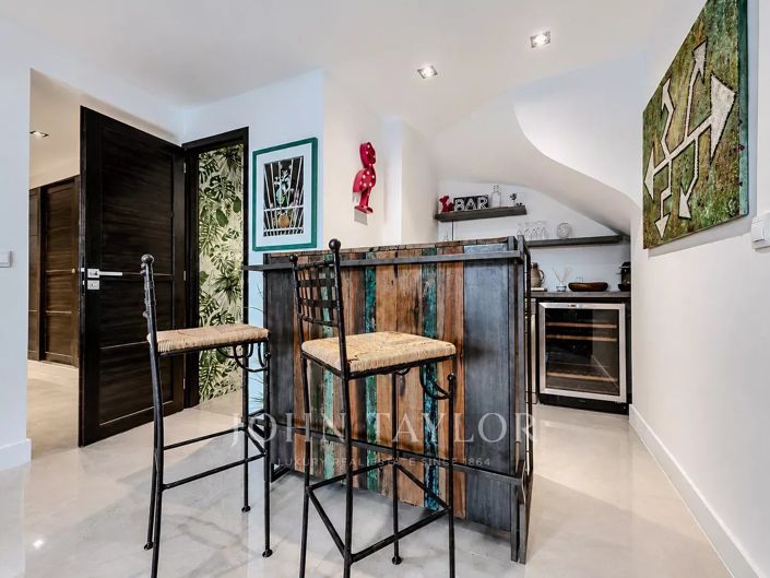 Image No.31-4 Bed House for sale