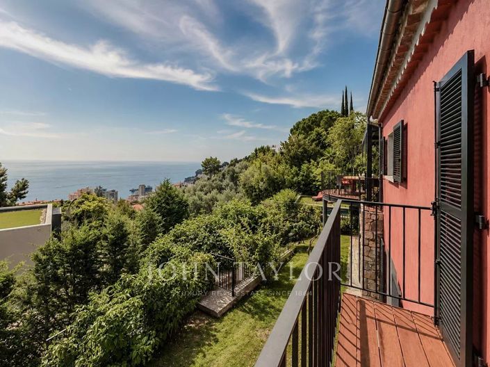 Image No.32-4 Bed House for sale