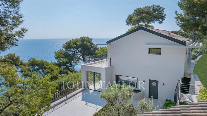 Image No.4-6 Bed House for sale