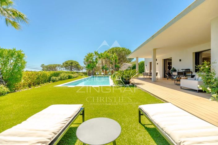Image No.3-4 Bed House for sale