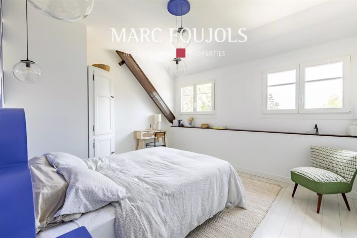 Image No.17-3 Bed House for sale