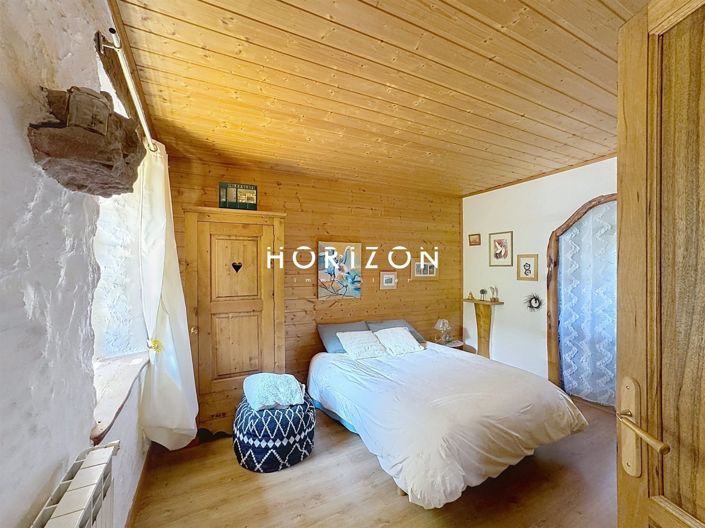 Image No.21-2 Bed House for sale