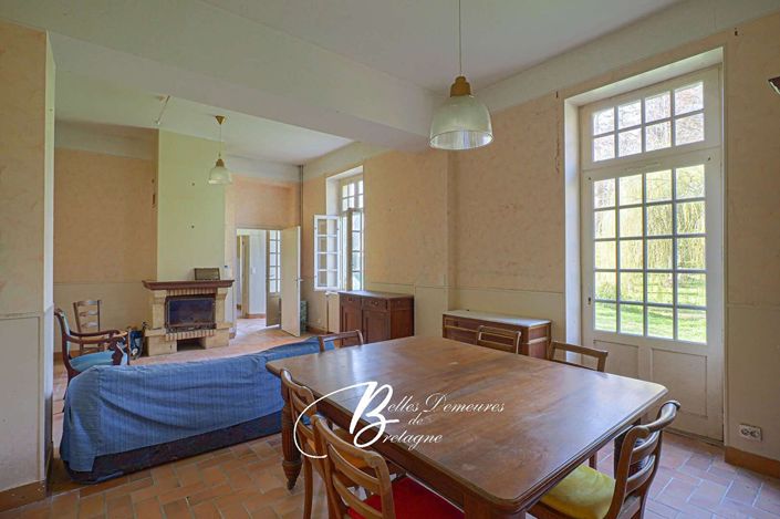 Image No.18-8 Bed House for sale