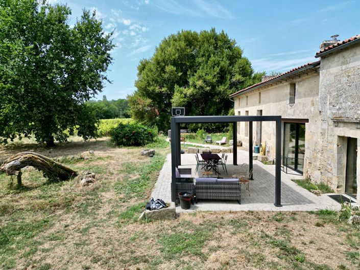 Image No.16-5 Bed House for sale
