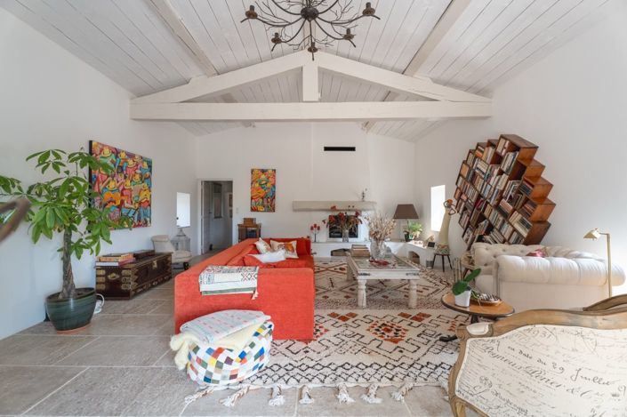 Image No.10-6 Bed House for sale