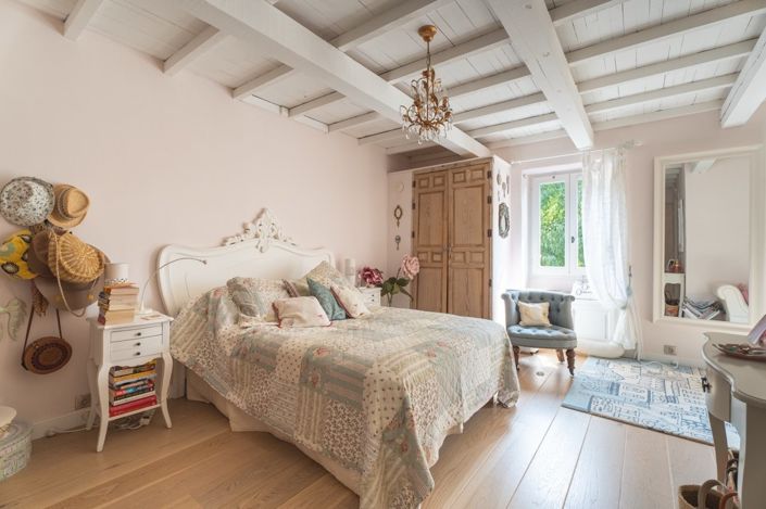 Image No.21-6 Bed House for sale