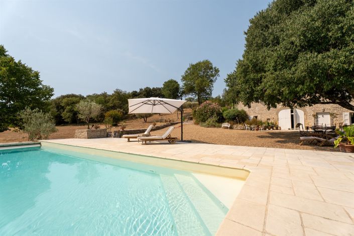 Image No.27-6 Bed House for sale