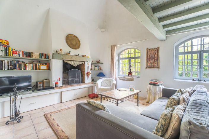 Image No.33-6 Bed House for sale