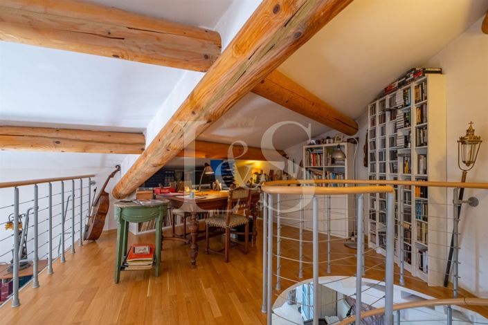 Image No.15-3 Bed House for sale