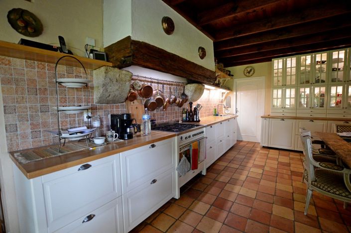 Image No.14-2 Bed House for sale