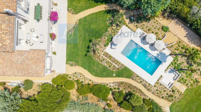 Image No.20-6 Bed House for sale