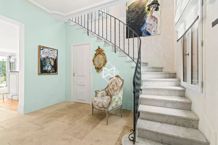 Image No.5-4 Bed House for sale