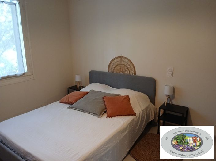 Image No.9-2 Bed House for sale