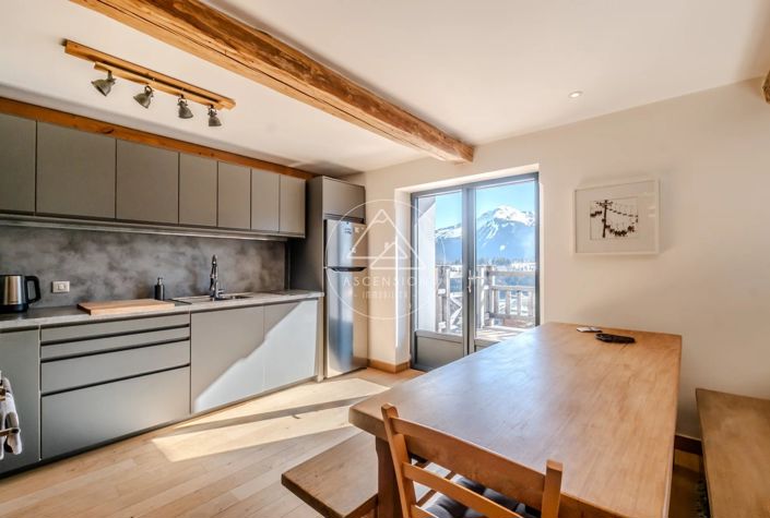 Image No.30-5 Bed House for sale