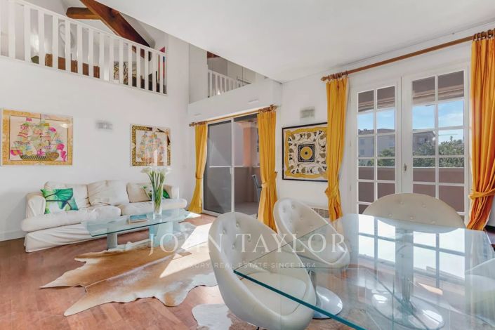 Image No.2-Appartement de 3 chambres à vendre à Saint-Tropez