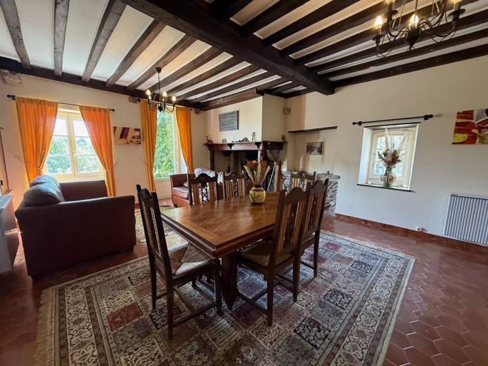 Image No.3-3 Bed House for sale