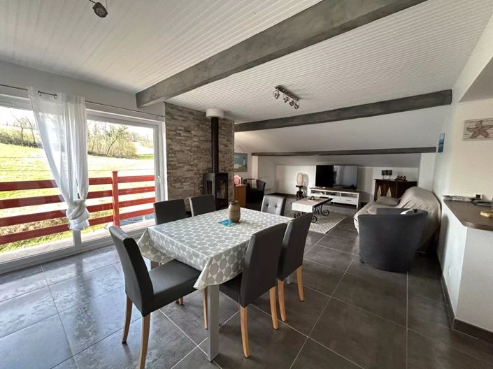 Image No.10-3 Bed House for sale