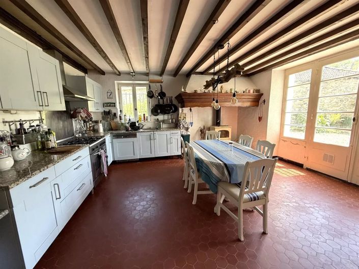 Image No.3-4 Bed House for sale