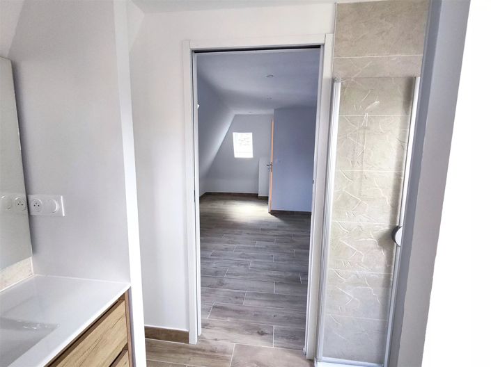 Image No.10-2 Bed House for sale