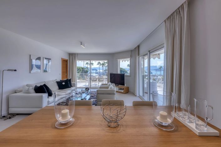 Image No.11-3 Bed Apartment for sale