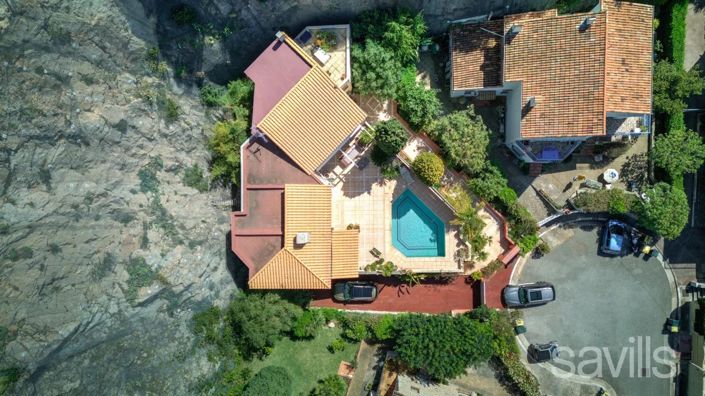 Image No.9-5 Bed House for sale