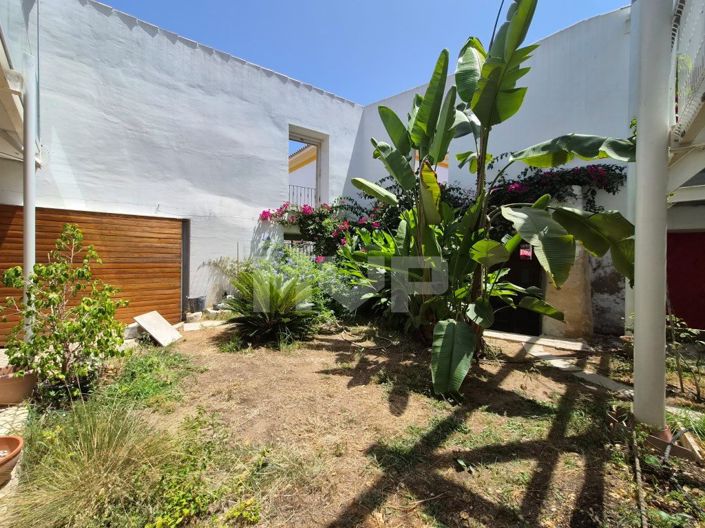 Image No.23-3 Bed House for sale