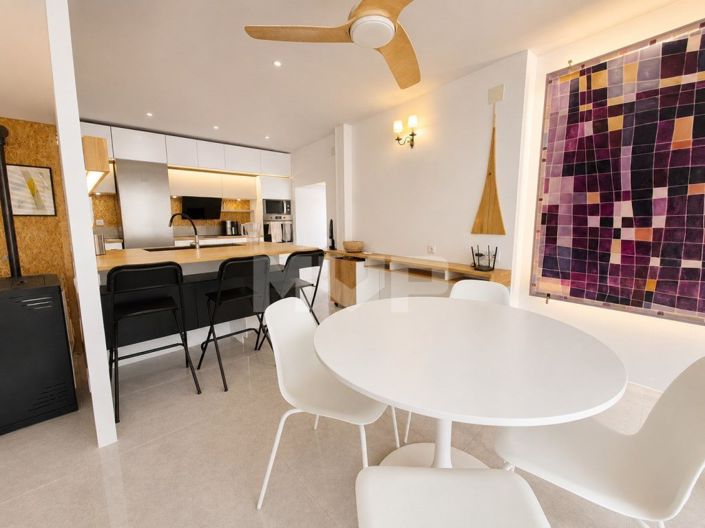 Image No.3-3 Bed House for sale