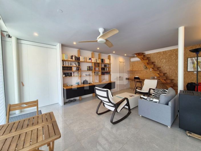 Image No.32-3 Bed House for sale