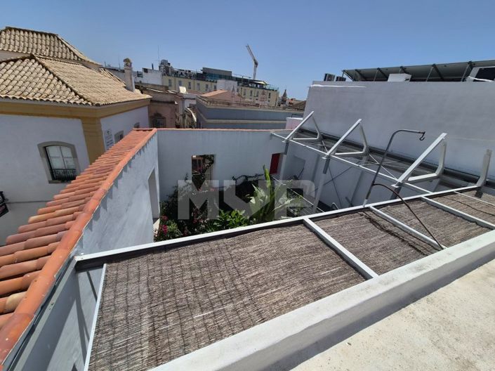 Image No.8-3 Bed House for sale