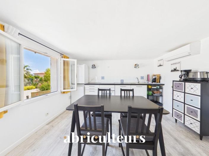 Image No.21-4 Bed House for sale