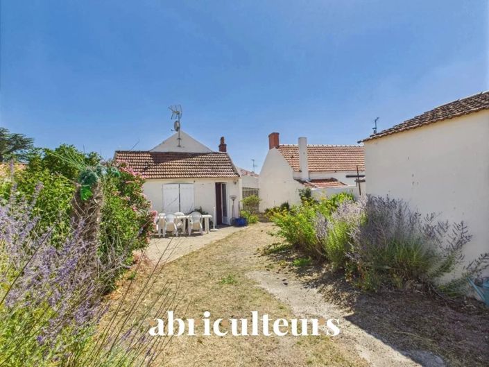 Image No.14-5 Bed House for sale
