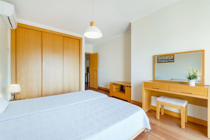 Image No.22-1 Bed Apartment for sale