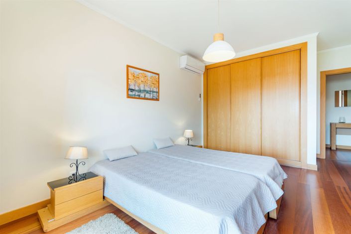 Image No.23-1 Bed Apartment for sale